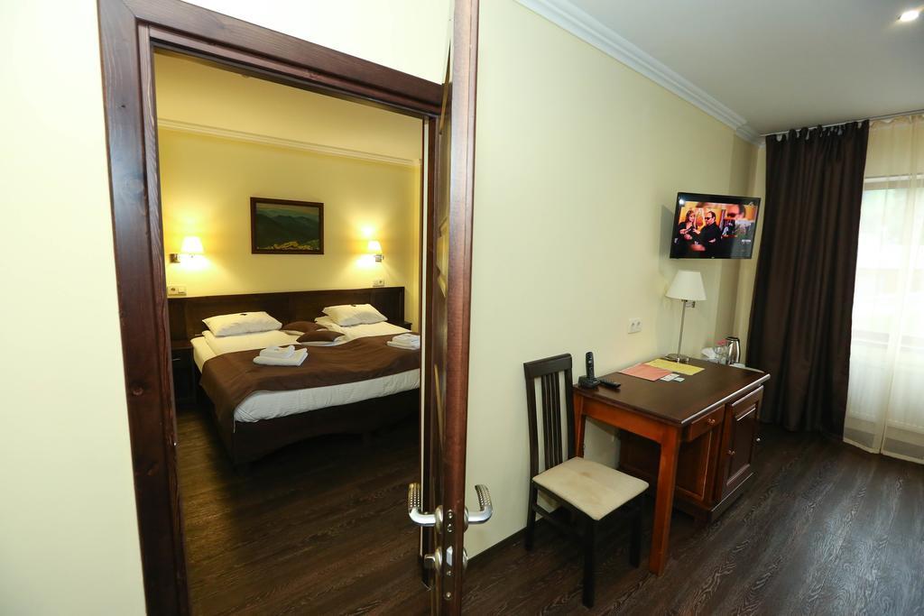 Home Hotel Bukowel Exterior foto