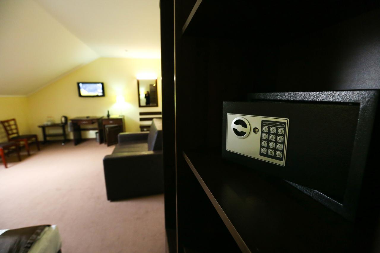 Home Hotel Bukowel Exterior foto