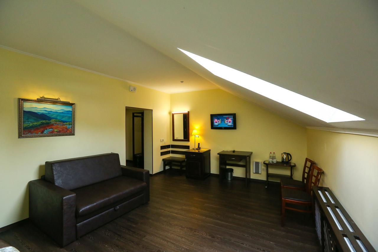 Home Hotel Bukowel Exterior foto